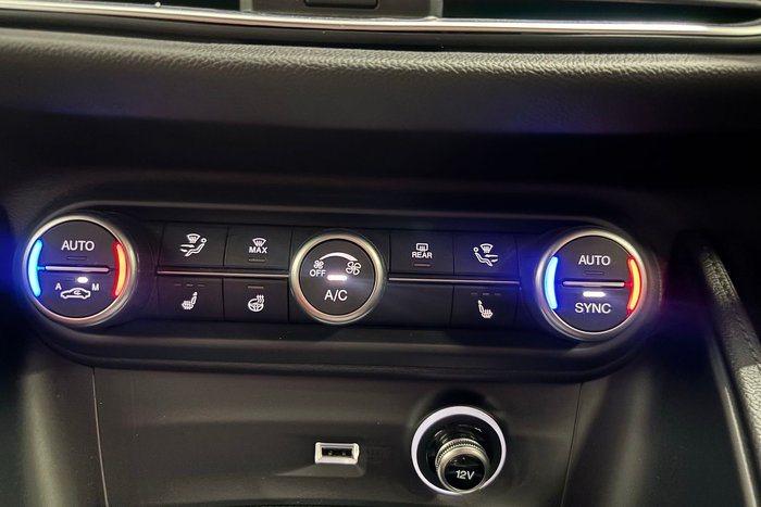 2023 Alfa Romeo Stelvio Veloce