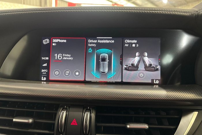 2023 Alfa Romeo Stelvio Veloce