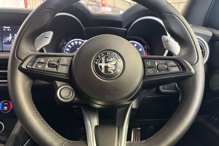 2023 Alfa Romeo Stelvio Veloce