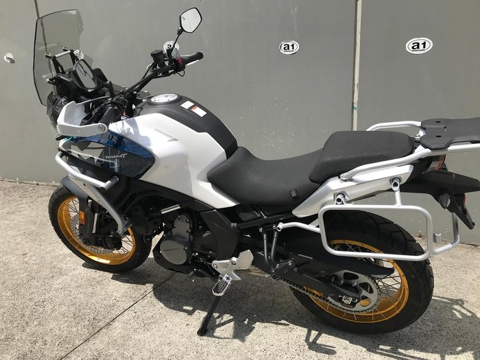 2025 CFMOTO 700MT