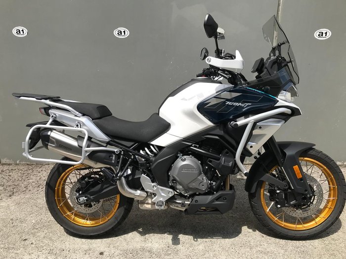 2025 CFMOTO 700MT