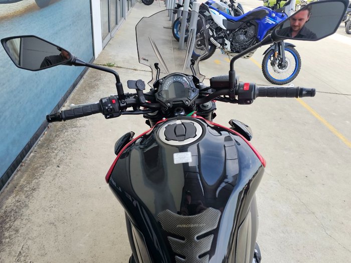 2018 Kawasaki ZR 900 Red