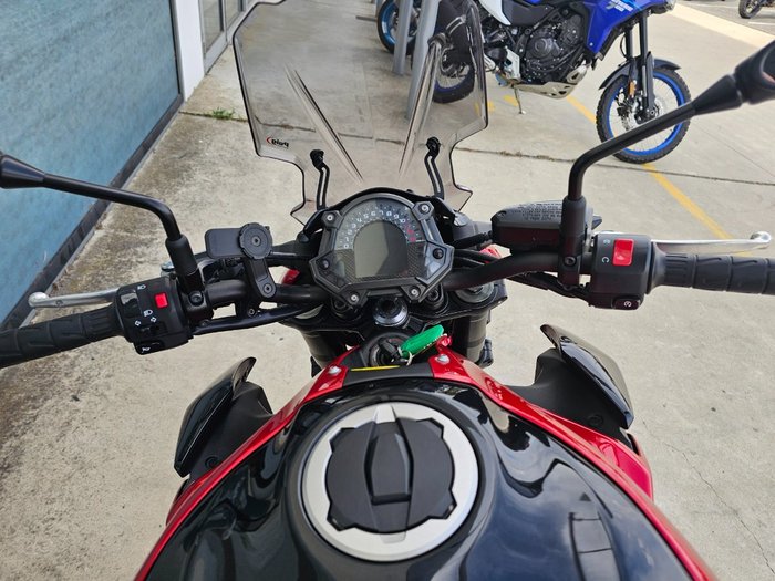 2018 Kawasaki ZR 900 Red