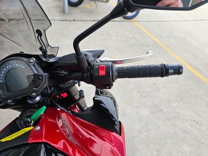 2018 Kawasaki ZR 900 Red