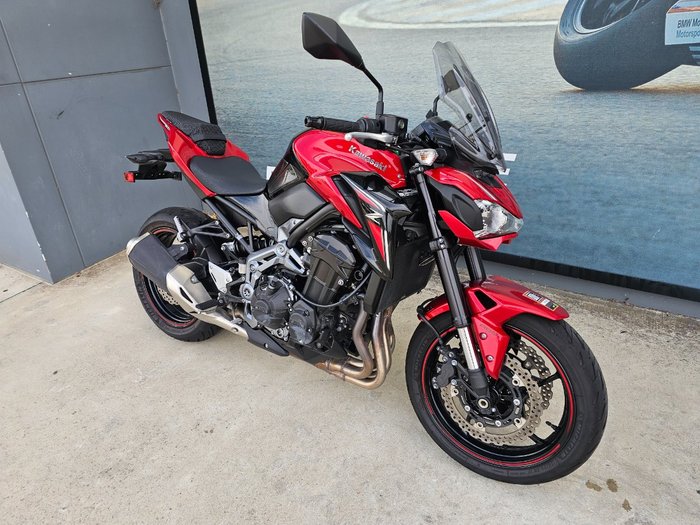 2018 Kawasaki ZR 900 Red