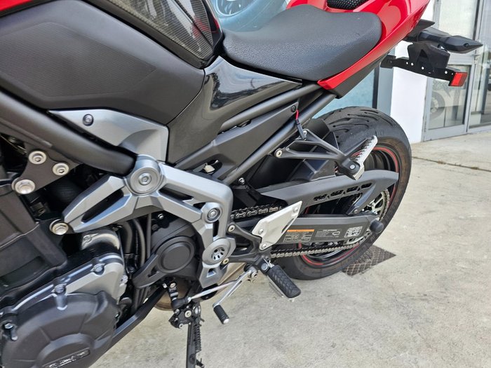 2018 Kawasaki ZR 900 Red