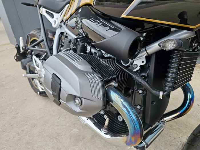 2017 BMW Motorrad R NINE T RACER White