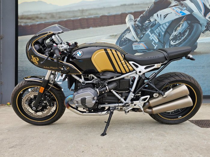 2017 BMW Motorrad R NINE T RACER White