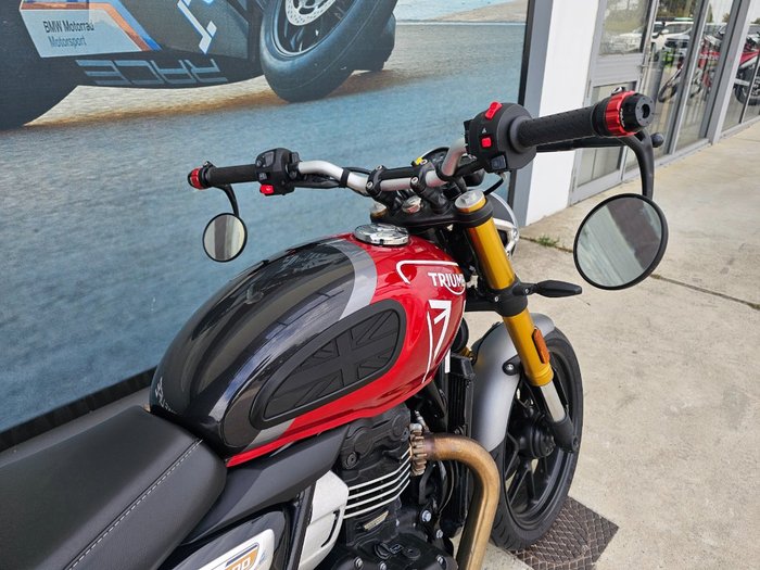 2024 Triumph SPEED 400 Red