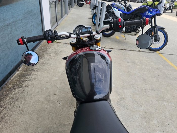 2024 Triumph SPEED 400 Red