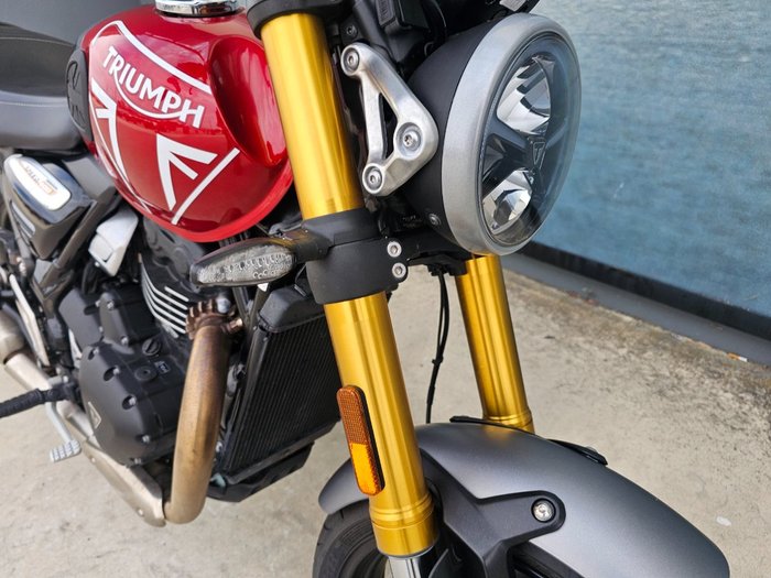 2024 Triumph SPEED 400 Red