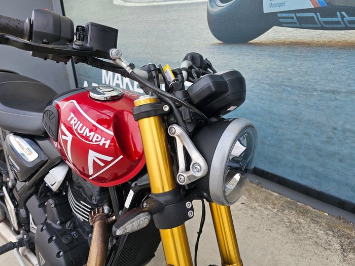 2024 Triumph SPEED 400 Red