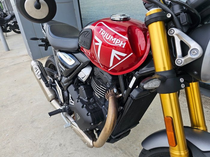 2024 Triumph SPEED 400 Red