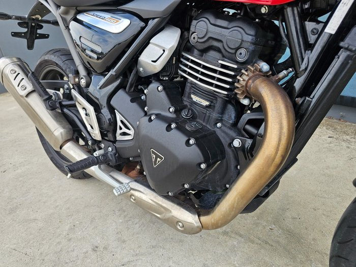 2024 Triumph SPEED 400 Red