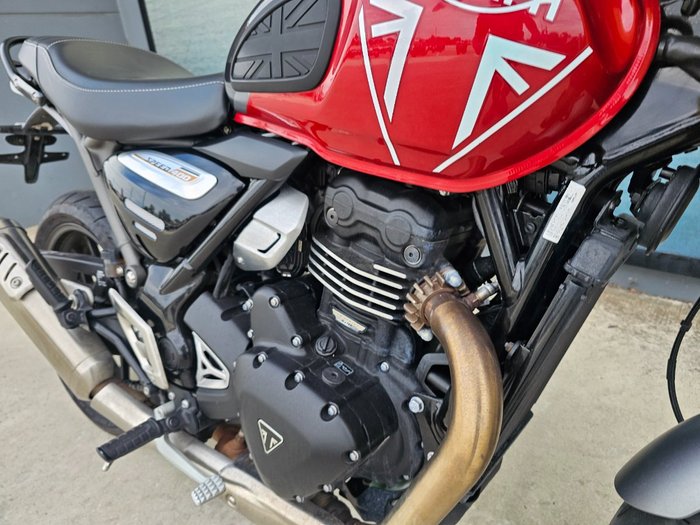 2024 Triumph SPEED 400 Red