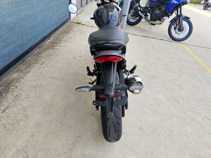 2024 Triumph SPEED 400 Red