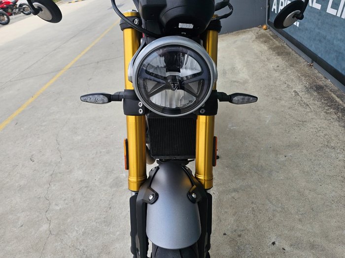 2024 Triumph SPEED 400 Red