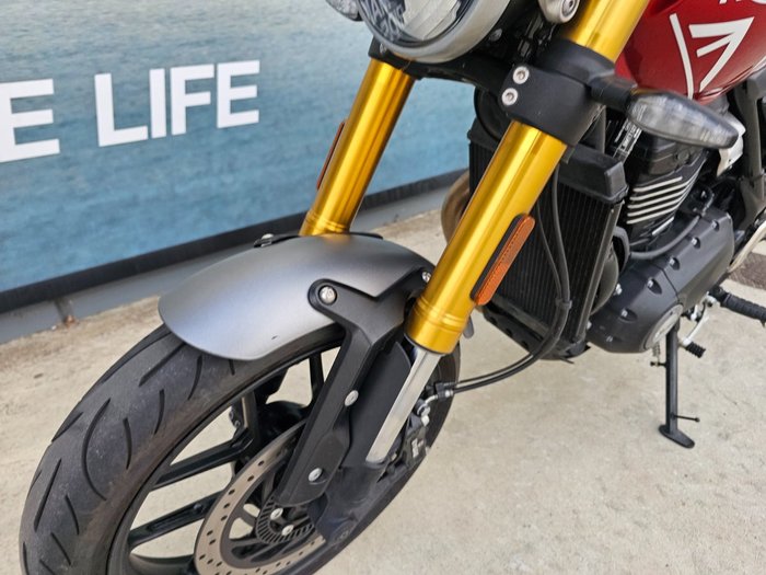 2024 Triumph SPEED 400 Red