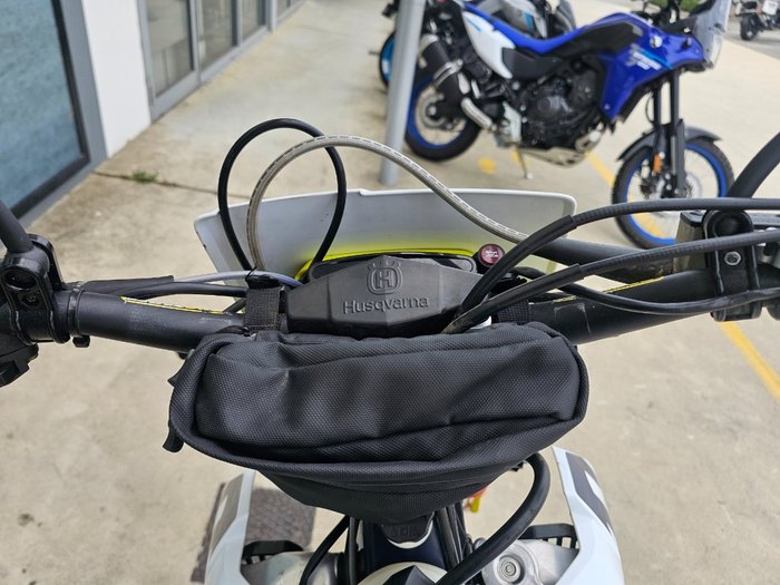 2020 HUSQVARNA TE250i White