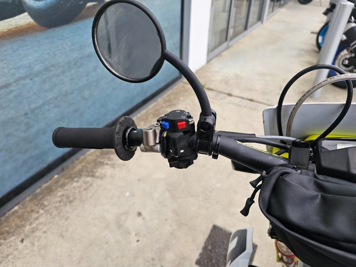 2020 HUSQVARNA TE250i White