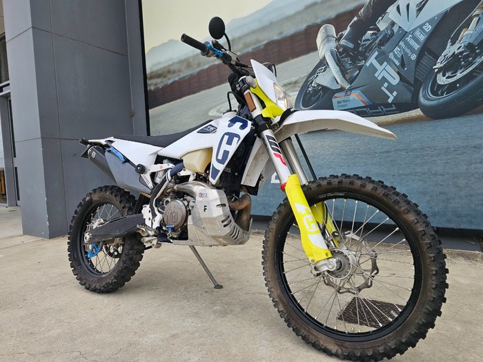 2020 HUSQVARNA TE250i White