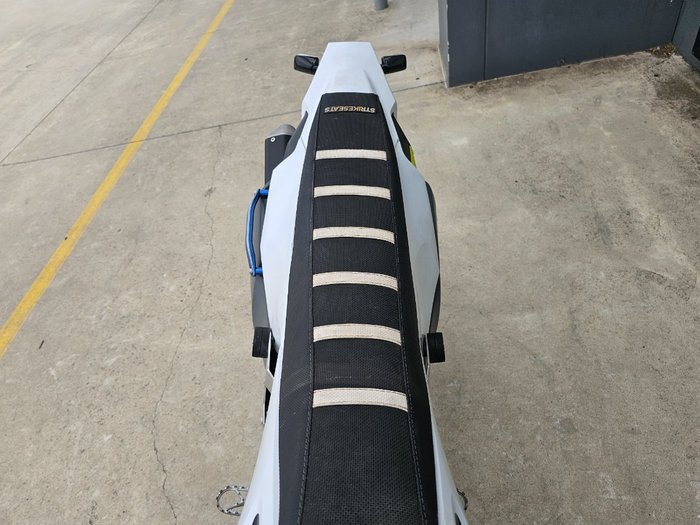 2020 HUSQVARNA TE250i White