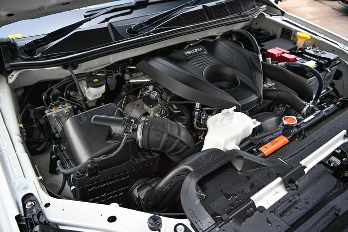 2024 Isuzu D-MAX X-TERRAIN