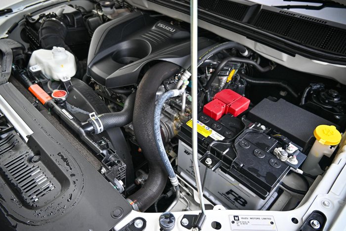 2024 Isuzu D-MAX X-TERRAIN