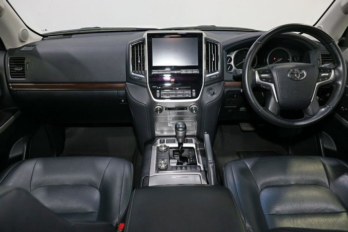 2021 Toyota Landcruiser VX