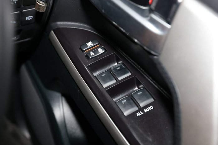 2021 Toyota Landcruiser VX