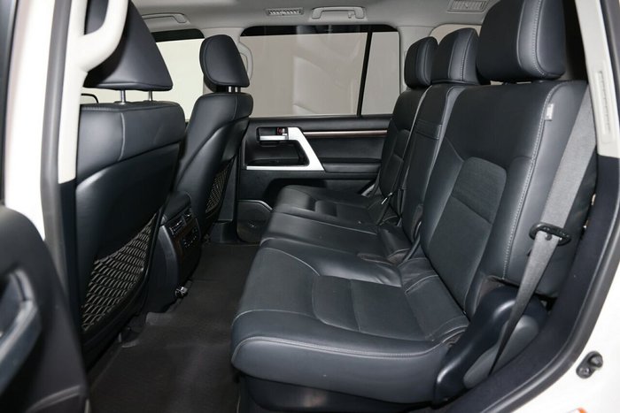 2021 Toyota Landcruiser VX