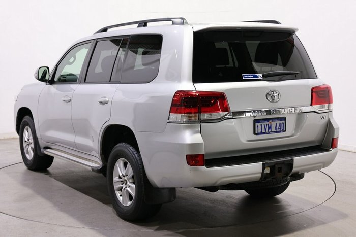 2017 Toyota Landcruiser GXL