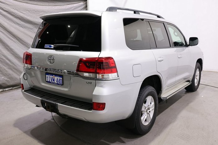 2017 Toyota Landcruiser GXL