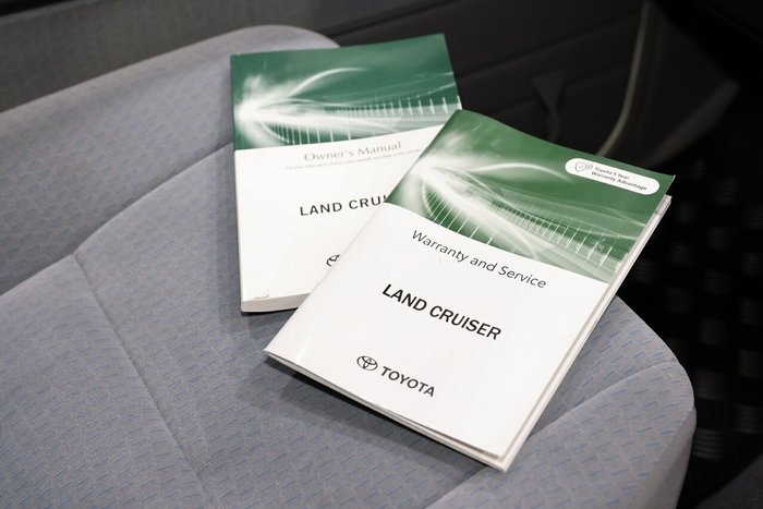 2025 Toyota Landcruiser GXL