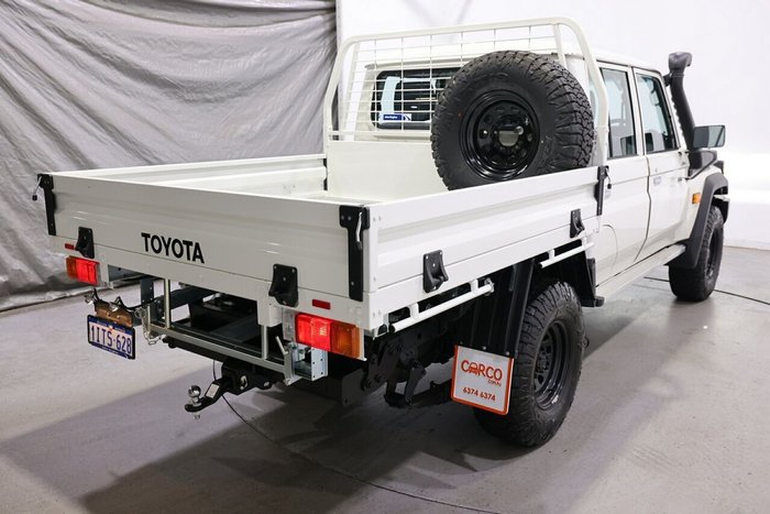 2025 Toyota Landcruiser GXL