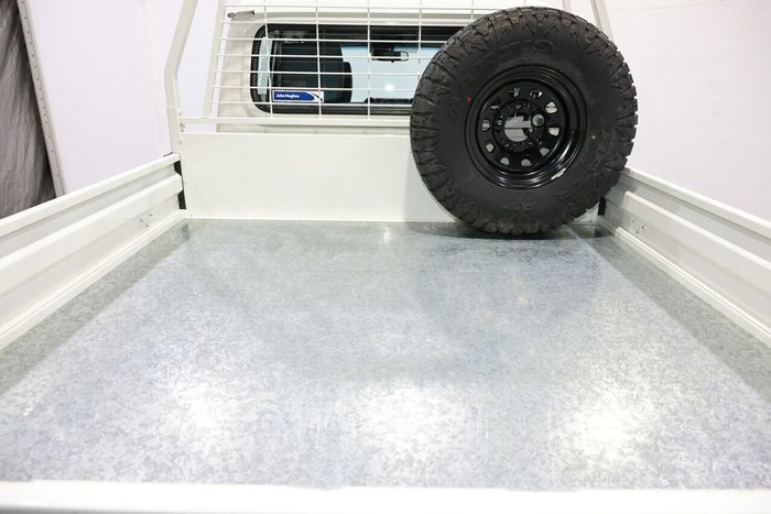 2025 Toyota Landcruiser GXL