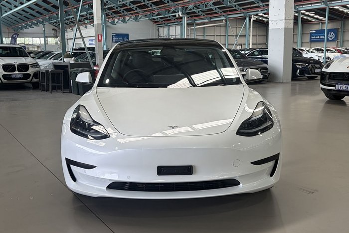 2023 Tesla Model 3 Rear-Wheel Drive