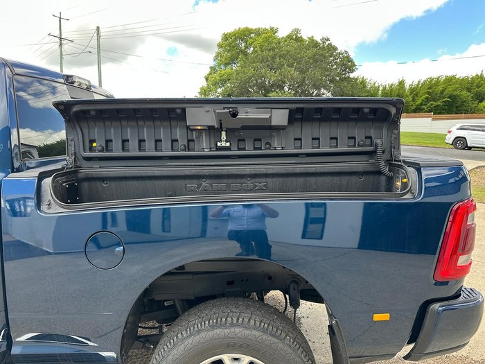 2023 RAM 2500 Laramie Rambox