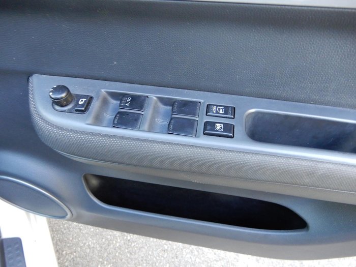 2010 Suzuki Swift Extreme RS415 White Pearl