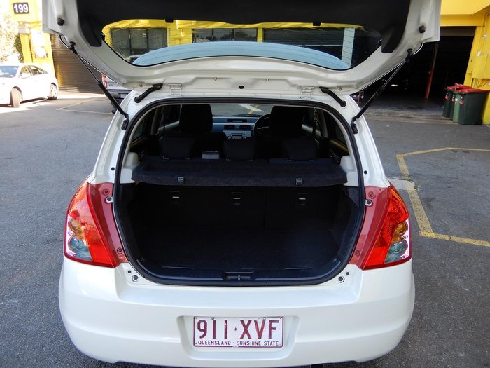 2010 Suzuki Swift Extreme RS415 White Pearl