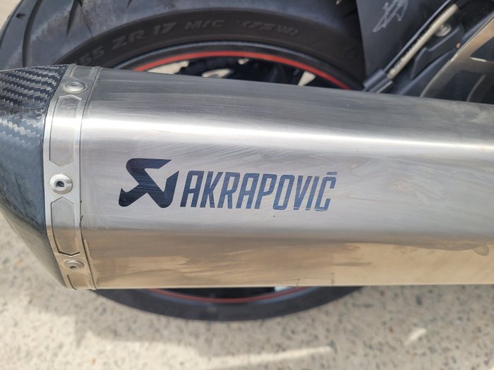 2023 BMW Motorrad S 1000 XR GREEN