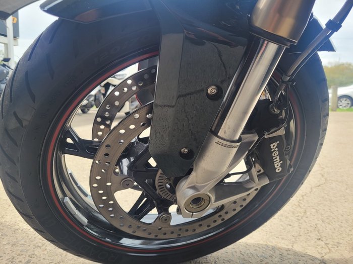 2023 BMW Motorrad S 1000 XR GREEN