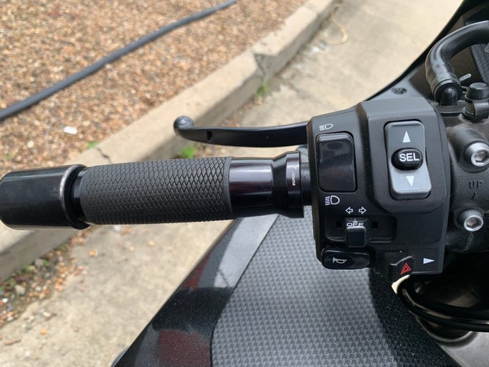 2019 Kawasaki NINJA ZX-14R (BREMBO OHLINS)