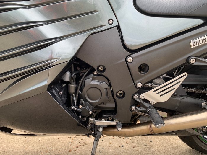 2019 Kawasaki NINJA ZX-14R (BREMBO OHLINS)