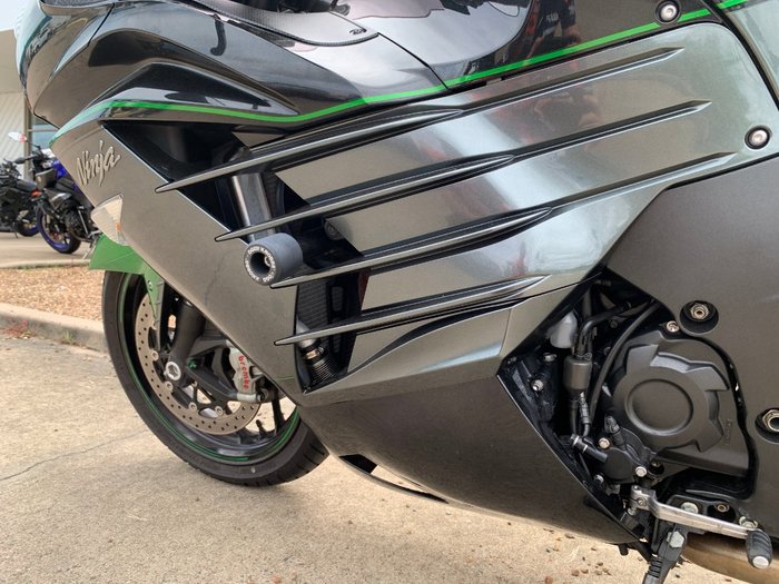 2019 Kawasaki NINJA ZX-14R (BREMBO OHLINS)