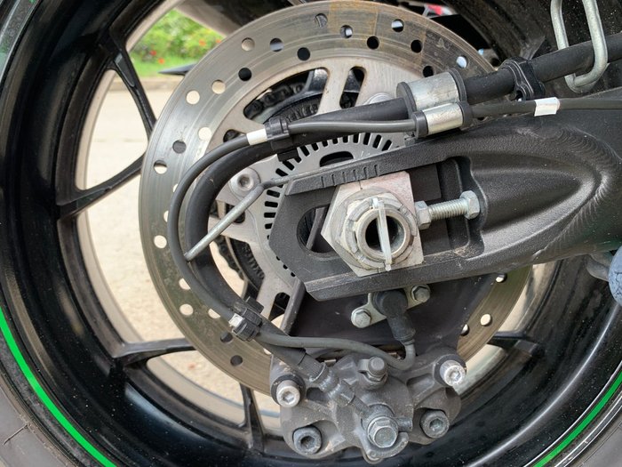 2019 Kawasaki NINJA ZX-14R (BREMBO OHLINS)