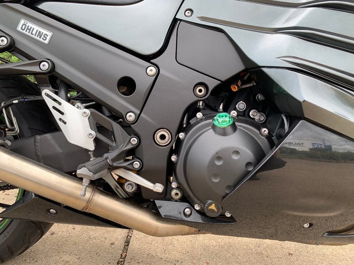 2019 Kawasaki NINJA ZX-14R (BREMBO OHLINS)