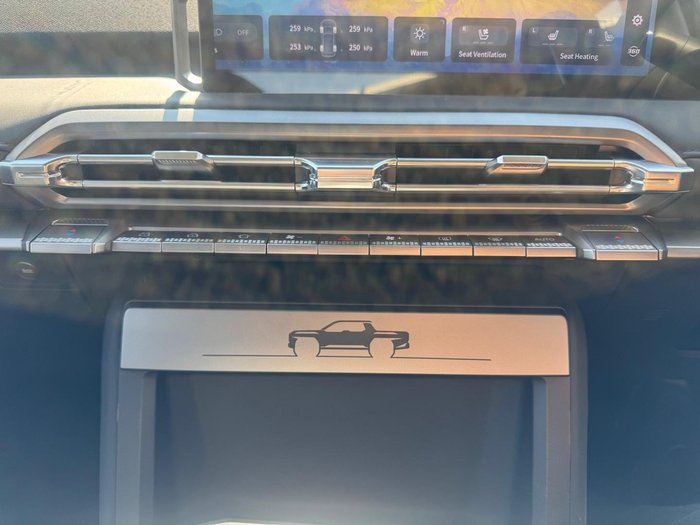 2026 LDV Terron 9 Evolve