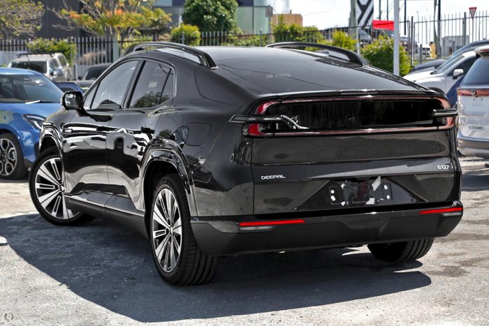 2025 Deepal E07 Performance