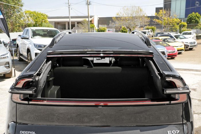 2025 Deepal E07 Performance